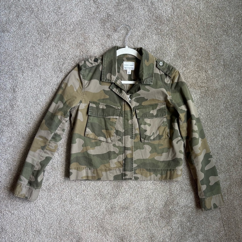 Melrose and Market Lightweight Camouflage Cropped Women's Jacket